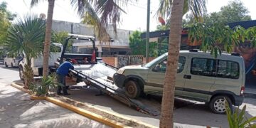 Suman 2 mil 864 vehículos retirados de la vía pública en Playa del Carmen