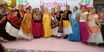 ¡Todos por la salud!; gran exito en desayuno regional
