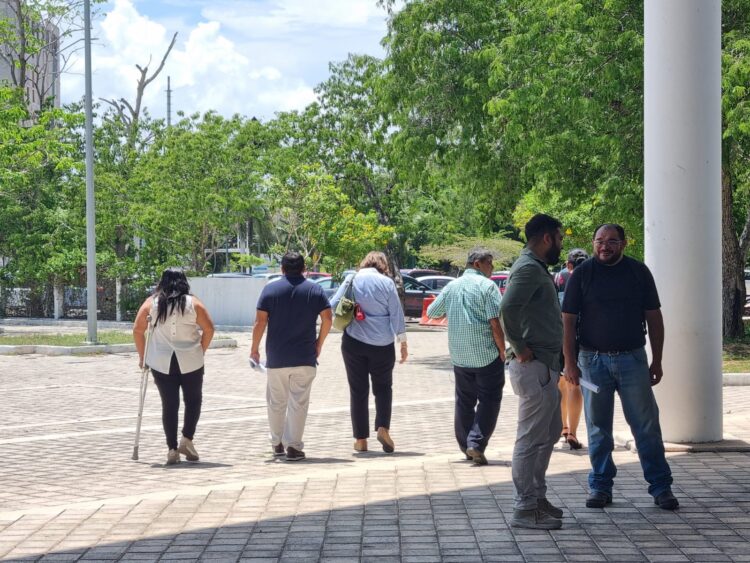 Acuden ex funcionarios de Lili Campos a declarar ante Contraloría de Playa del Carmen