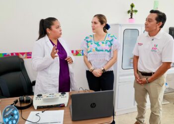 Atenea Gómez acerca servicios médicos especializados a familias isleñas con “Especialistas DIFerentes”