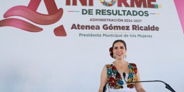 Atenea Gómez posiciona a Isla Mujeres a la cabeza en inversión per cápita estatal