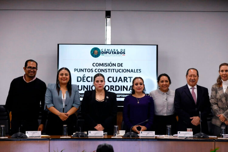 Avanza en comisiones iniciativa de Sheinbaum de freno a la doble nacionalidad