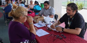 Ayuntamiento beneficia a más de siete mil cancunenses con servicios gratuitos