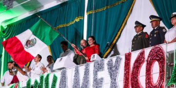 Blanca Merari encabeza las celebraciones por el 216 Aniversario del Grito de Independencia