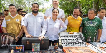 Canchas y unidades al cien; Estefanía Mercado rescata espacios deportivos en Playa del Carmen