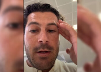 Denuncia influencer pago indebido de arancel en aeropuerto de Cancún