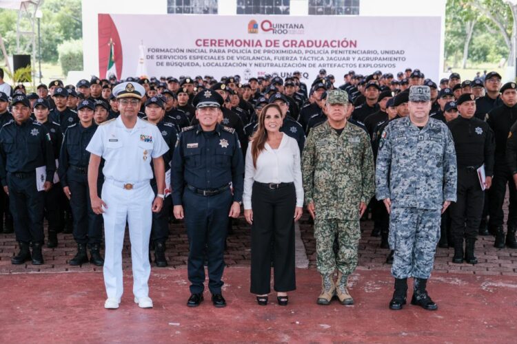 Encabeza Mara Lezama graduación de 244 nuevos Policías