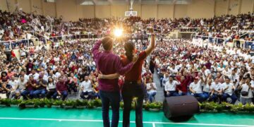 “Estamos contigo”; Estefanía Mercado refrenda apoyo total al nuevo liderazgo de Gino Segura