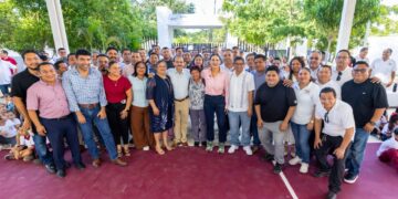 Estefanía Mercado reconoce respaldo de la CROC para mejorar instalaciones educativas de Playa del Carmen