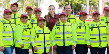 Isla Mujeres reluce; refuerzan operativos de limpieza urbana