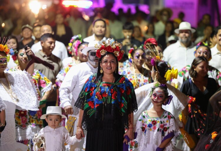 Nuestras tradiciones vivas; Blanca Merari convoca a celebrar el Janal Pixan en Leona Vicario