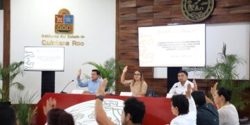 Paso al orden vial; Cabildo de Playa del Carmen regula el servicio de mototaxis