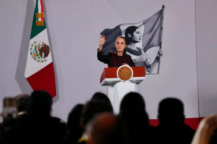 Peligro digital; advierte Sheinbaum propagación de información falsa en redes sociales por la IA