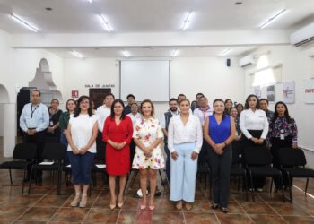 Realiza el IEQROO panel “Política y Maternidad” para promover la igualdad y conciliación laboral y familiar