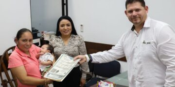 ¡Apoyo a las familias!; agilizan trámites del Registro Civil en Puerto Morelos