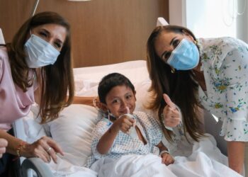 Acompañan Mara y Verónica Lezama a pacientes en Jornada de Cardiopatías “Unidos de Corazón”