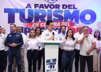 Anuncia Jorge Romero Herrera en Cancún voto del PAN contra alza al DNR