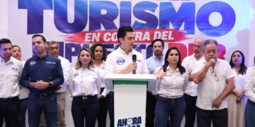 Anuncia Jorge Romero Herrera en Cancún voto del PAN contra alza al DNR