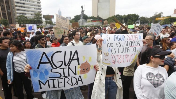 Anuncia Pablo Lemus liberación de 39 detenidos por la protesta del agua y admite represión