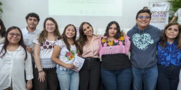 Convoca Mara Lezama a jóvenes a participar en la nueva ley de sus derechos