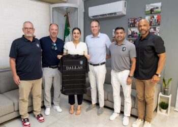 ¡Unión deportiva!; abre Estefanía Mercado las puertas de Playa del Carmen al Atlético Dallas