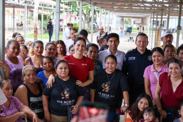 ¡Transformación total!; anuncia Estefanía Mercado bachillerato, salud y regularización en Puerto Aventuras