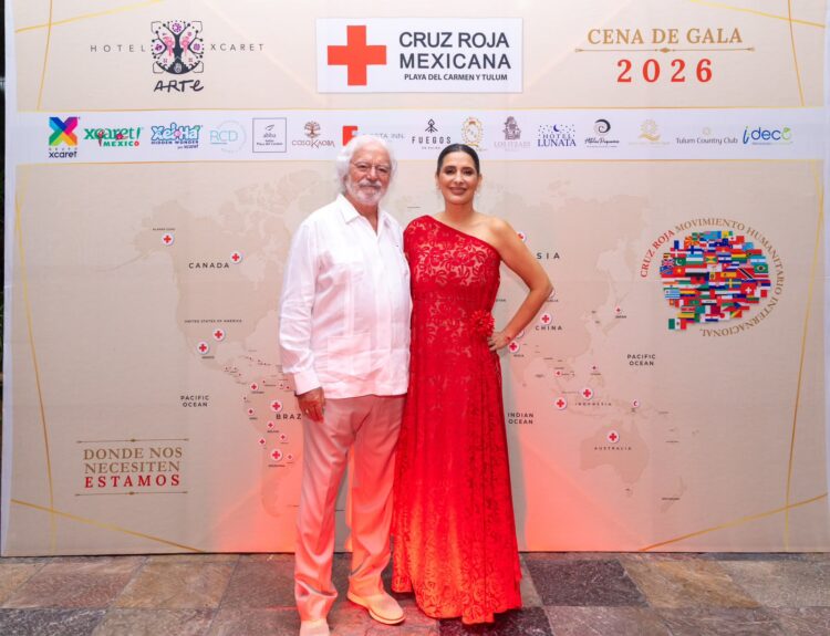 Estefanía Mercado suma esfuerzos con la Cruz Roja Mexicana
