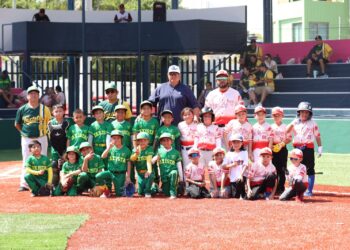 Gobierno Municipal fortalece semillero de talentos del béisbol infantil en Isla Mujeres