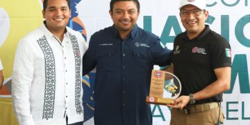 Gobierno de Estefanía Mercado concluye Segundo Congreso Nacional de Bomberos