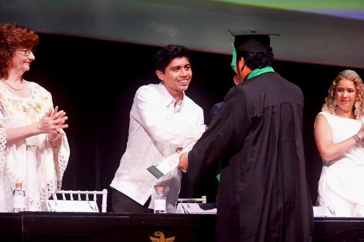 Gobierno de Estefanía Mercado destaca importancia de la formación profesional para el futuro de Playa del Carmen
