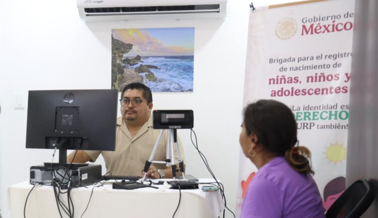 Logra Gobierno de Isla Mujeres ampliar al 30 de octubre jornada de CURP biométrica
