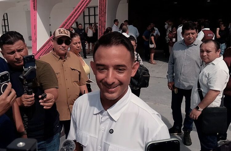 Renuncia Pablo Gutiérrez a la Secretaría General de Cancún; contenderá en la interna de Morena