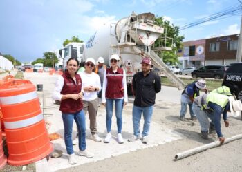¡Calles renovadas!; supervisa Ana Paty Peralta obras de pavimentación