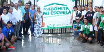 ¡Escuelas limpias y seguras!; en Puerto Morelos realiza jornada de limpieza en la Secundaria “1 de junio”
