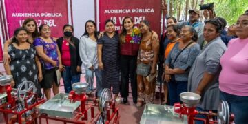 ¡Gobierno cercano!; lleva Mara Lezama “La Voz del Pueblo” a Villas Otoch Paraíso
