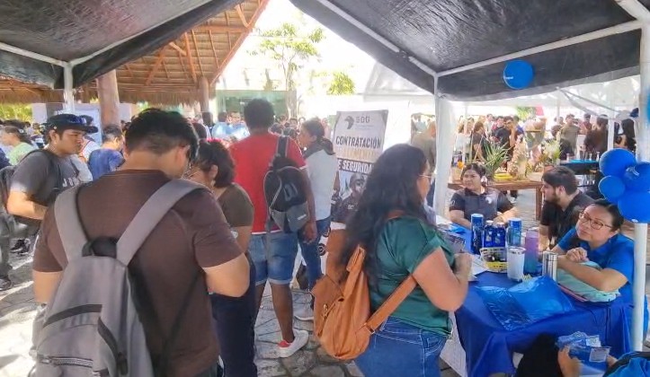 ¡Gran respuesta!; abarrotan Feria Nacional de Empleo en Playa del Carmen