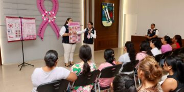 ¡La prevención salva vidas!; pláticas prevención de cáncer de mama a mujeres de Puerto Morelos