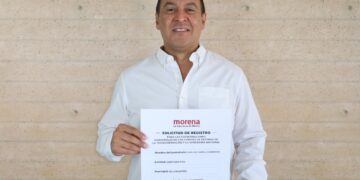 ¡Levanta la mano!; se inscribe Juan Carrillo para coordinar la transformación en Isla Mujeres
