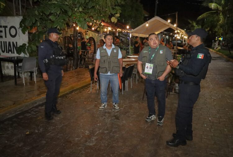 ¡Orden y legalidad!; verifica Fiscalización de Puerto Morelos horarios en la zona turística